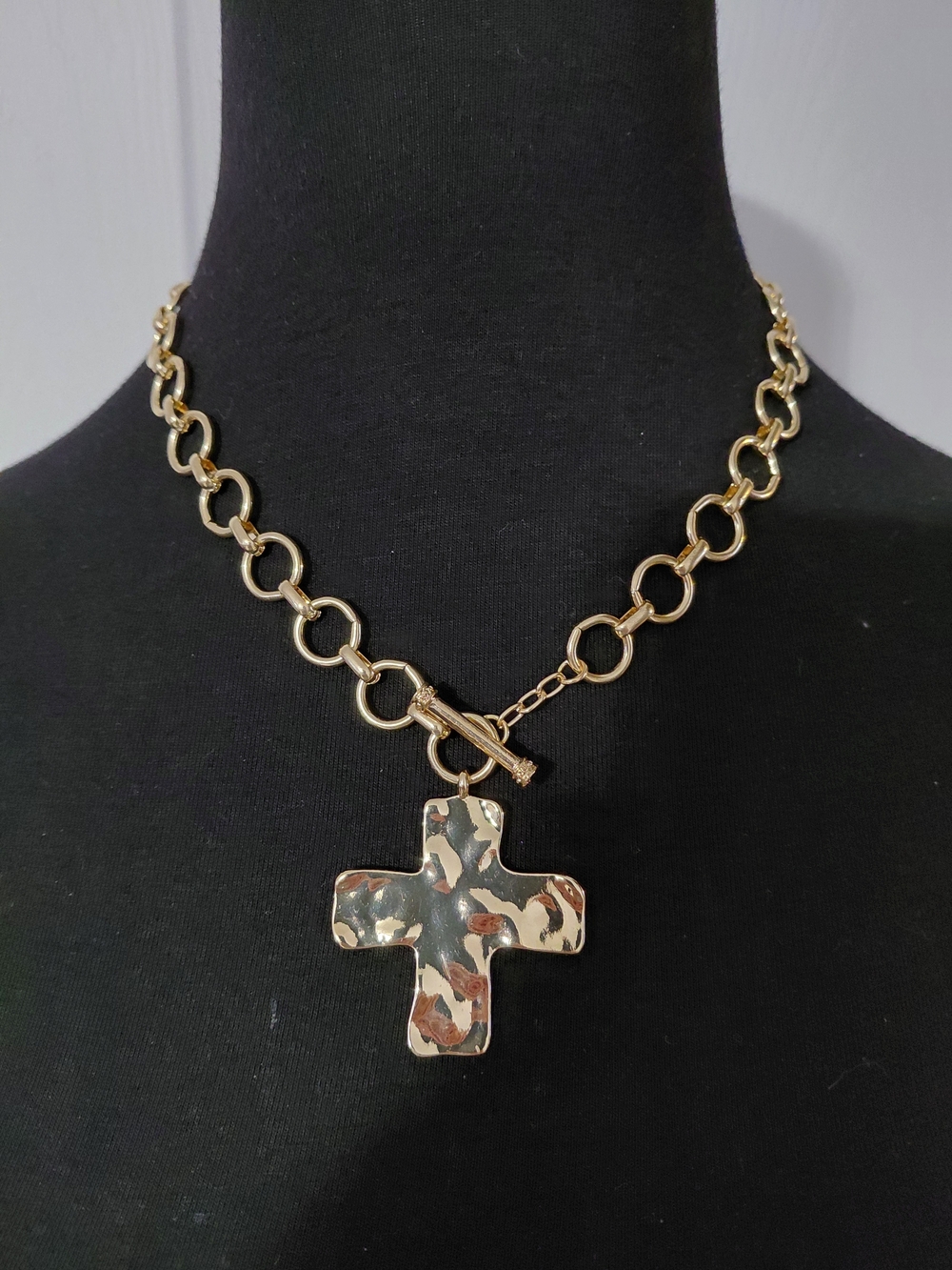 Gold-Tone Hammered Cross Pendant Necklace for Women